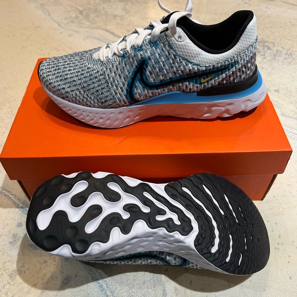 Nike react infinity run flyknit 3 shoes men’s 8.5 US blue orbit DH5392 102 - Picture 4 of 6
